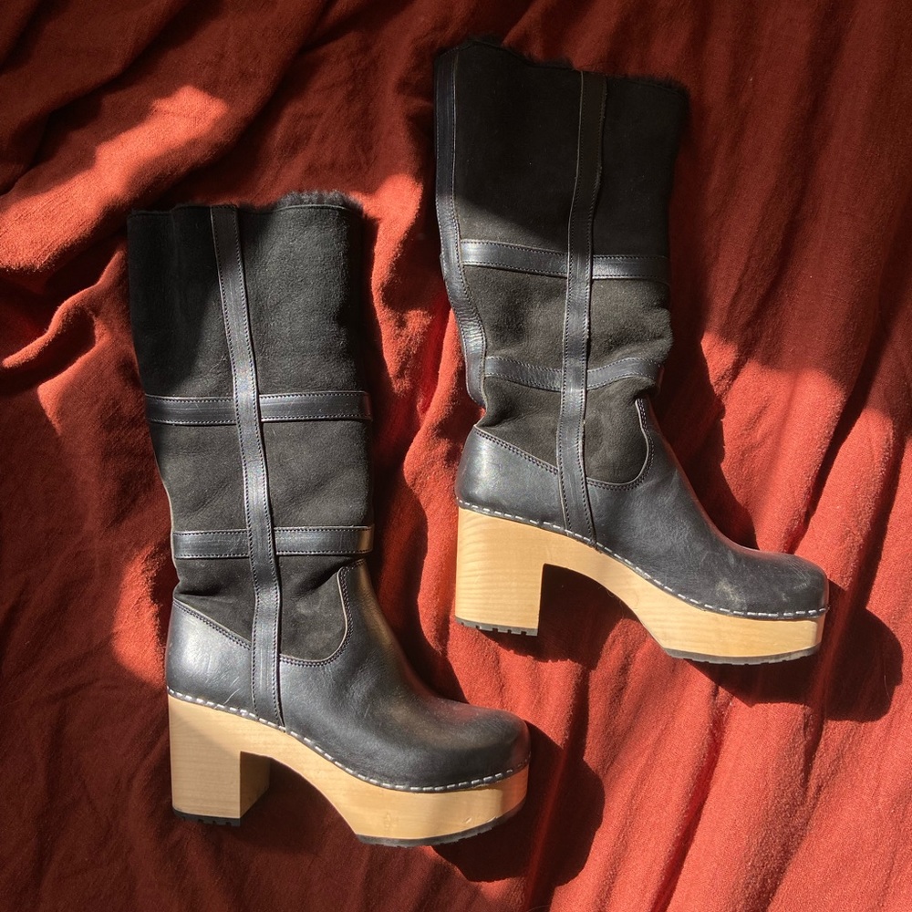 Swedish Hasbeen shearling / leather clog boots